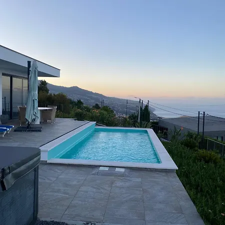 Villa Sundowner