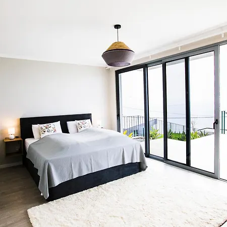 Sundowner Villa Prazeres